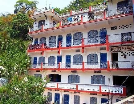 Hotel Heaven Risikés Kültér fotó